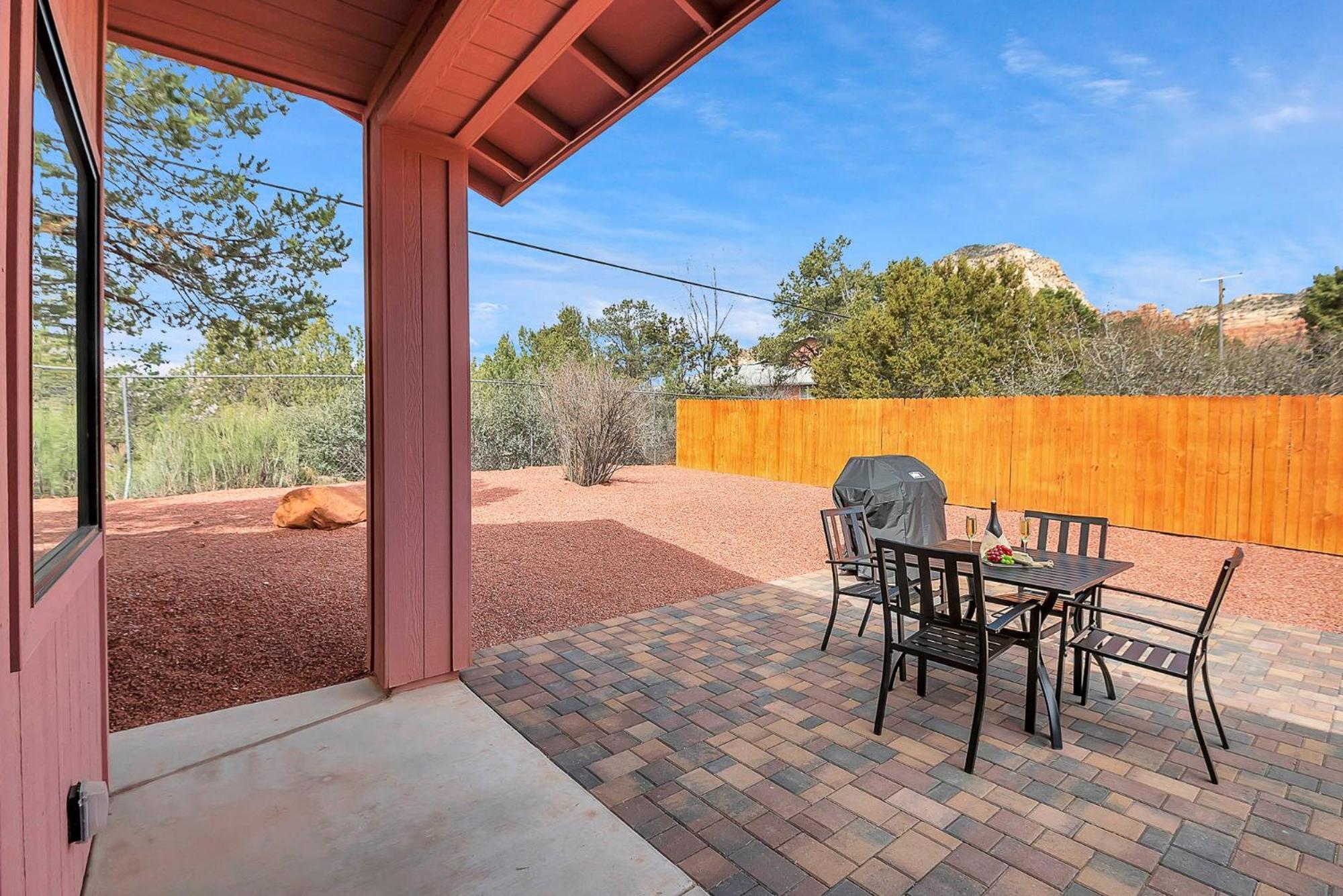 Sedona Grasshopper Surrounded By Red Rocks & Views, Patio & Outdoor Dining Near Hiking Trails! Villa Eksteriør billede